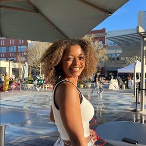 Meet your Posher, Sydney